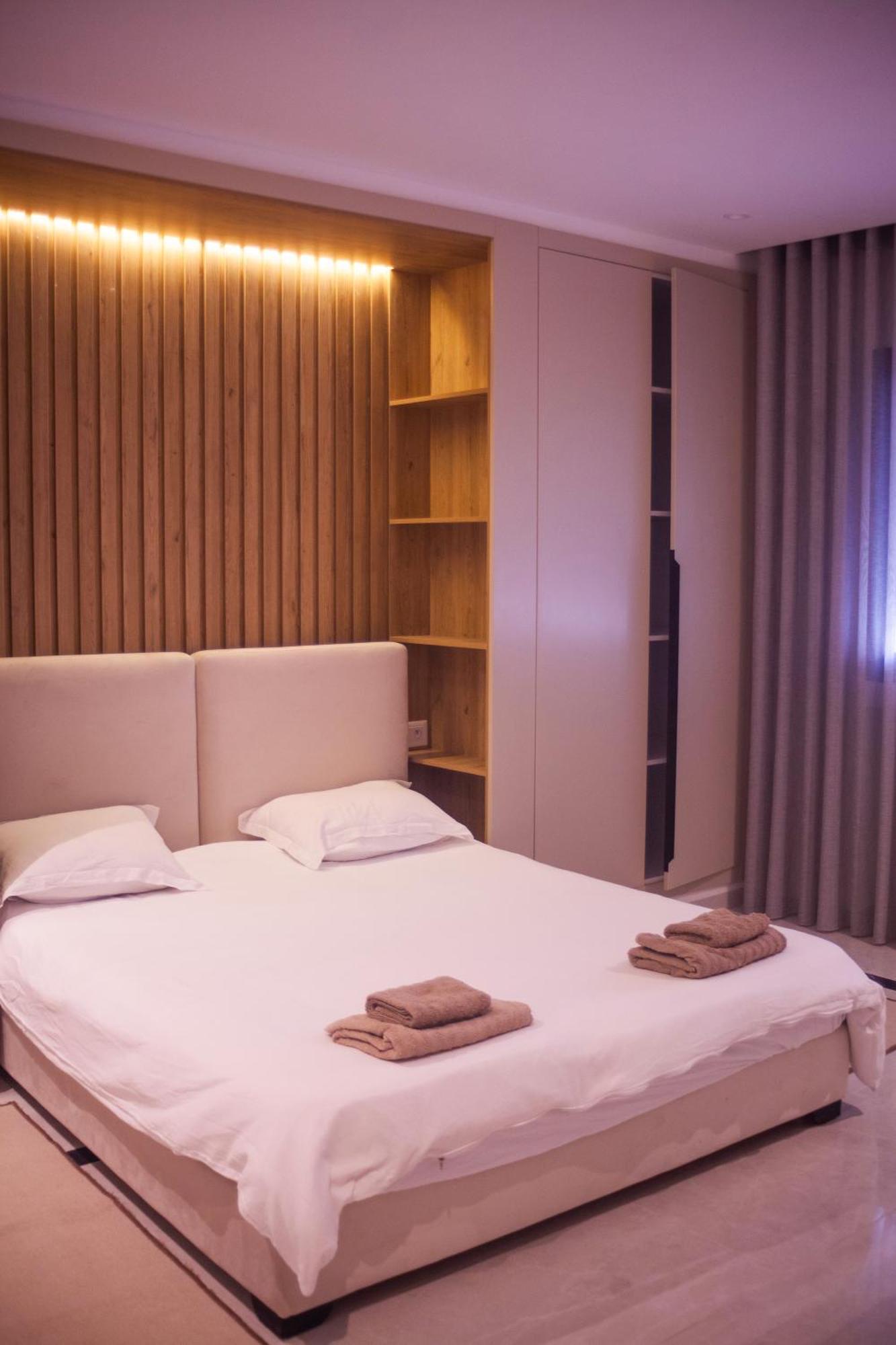 Aparthotel Seven Floors
