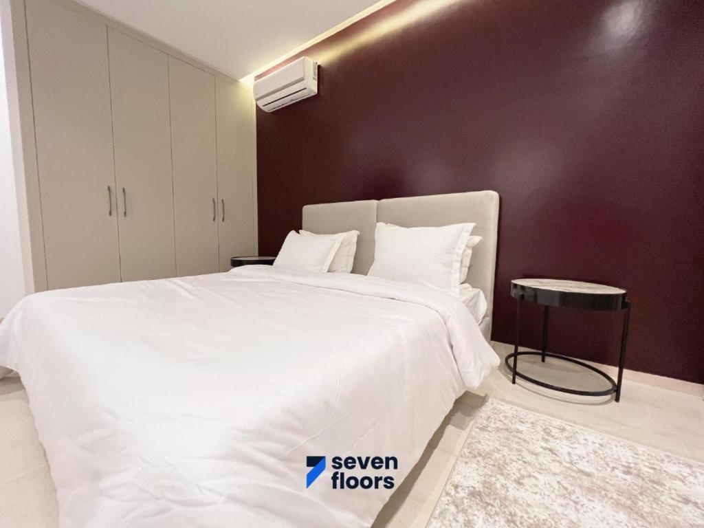 Seven Floors Aparthotel *
