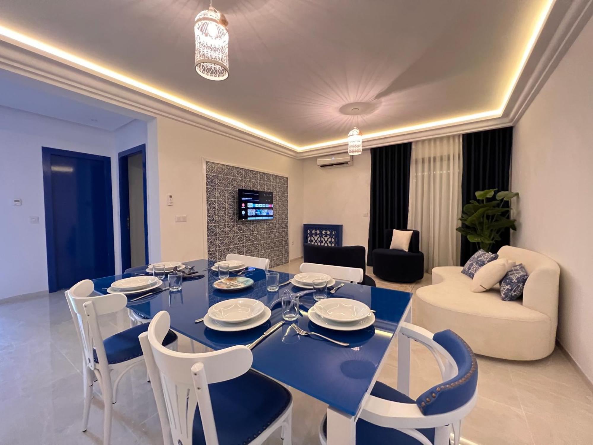 Seven Floors Aparthotel